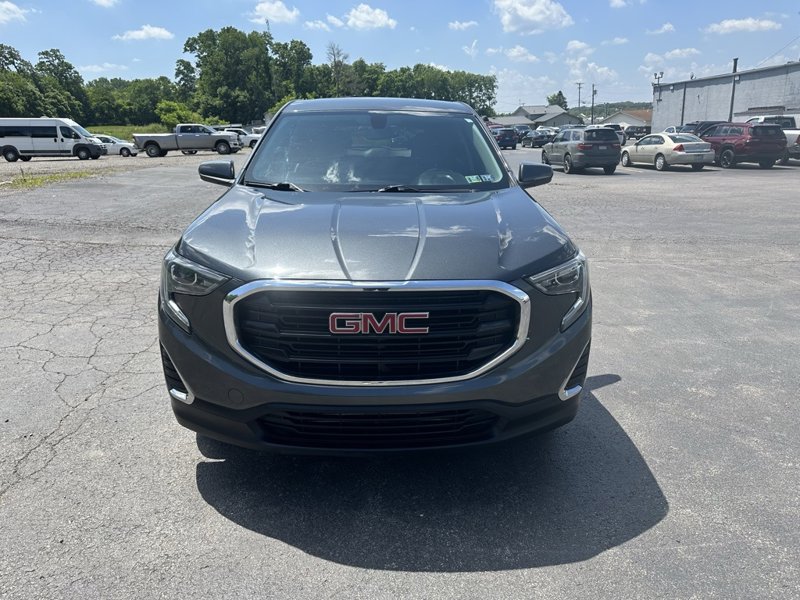 Used 2018 GMC Terrain SLE image 1