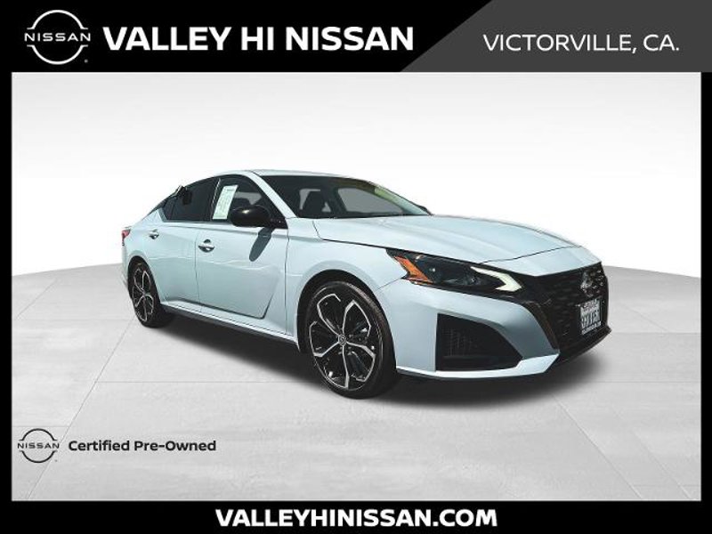 Certified 2023 Nissan Altima 2.5 SR w/ SR Premium Package image 1