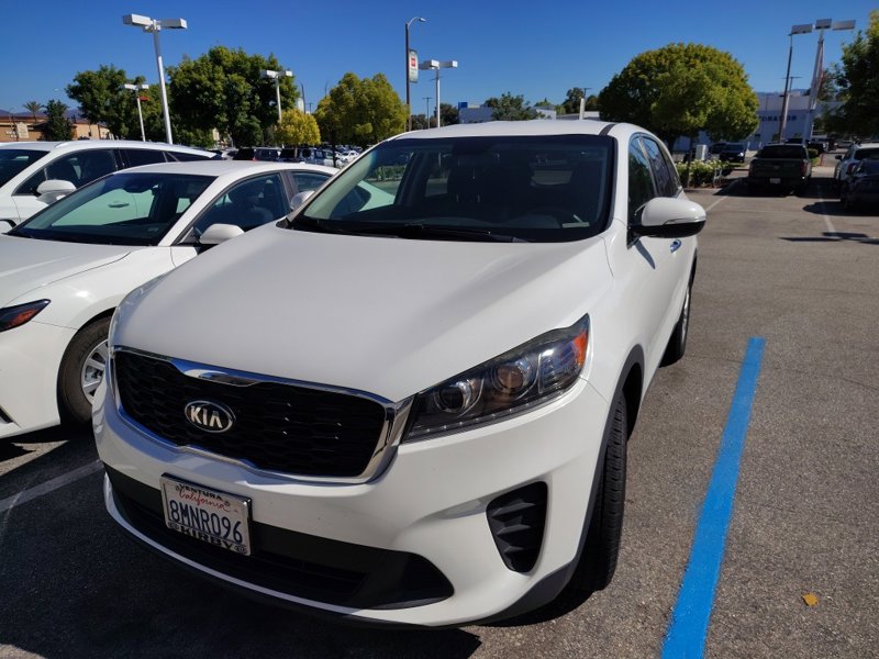 Used 2019 Kia Sorento LX image 1