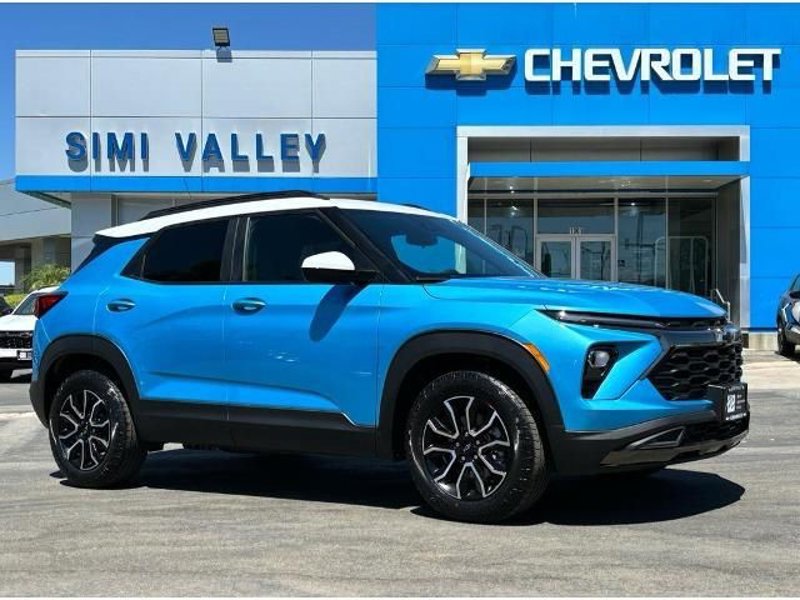 Certified 2025 Chevrolet TrailBlazer ACTIV w/ Driver Confidence Package image 1