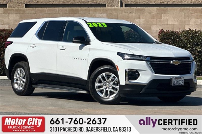 Certified 2023 Chevrolet Traverse LS w/ LPO, Cargo Package image 1