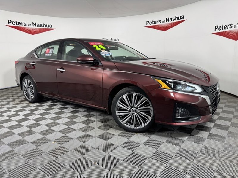 Certified 2024 Nissan Altima 2.5 SL image 1
