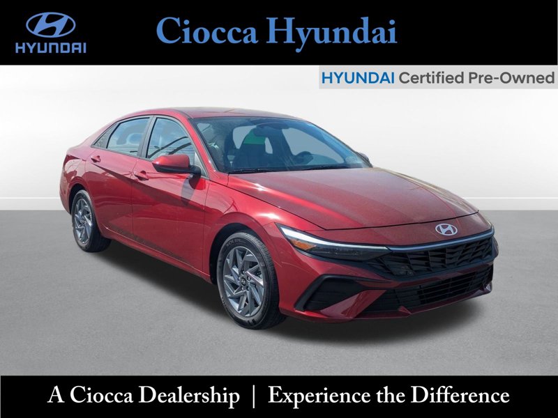 Certified 2024 Hyundai Elantra SEL image 1