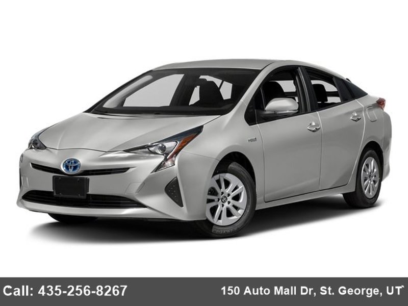 Used 2017 Toyota Prius Two image 1