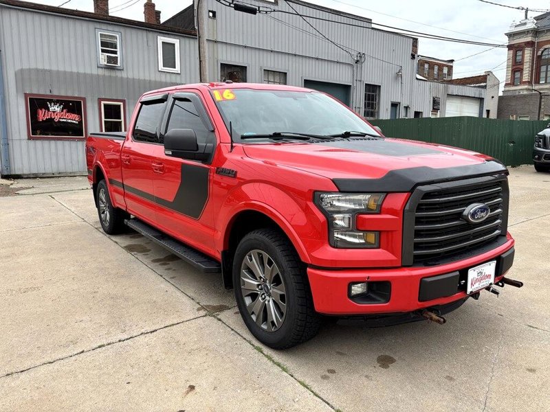 Used 2016 Ford F150 4x4 SuperCrew image 1