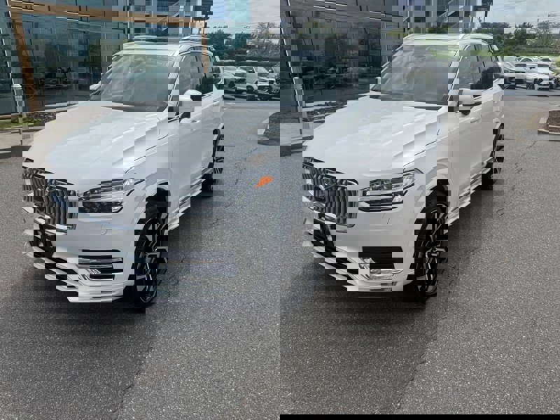 Certified 2024 Volvo XC90 B6 Ultimate w/ Protection Package Premier image 1