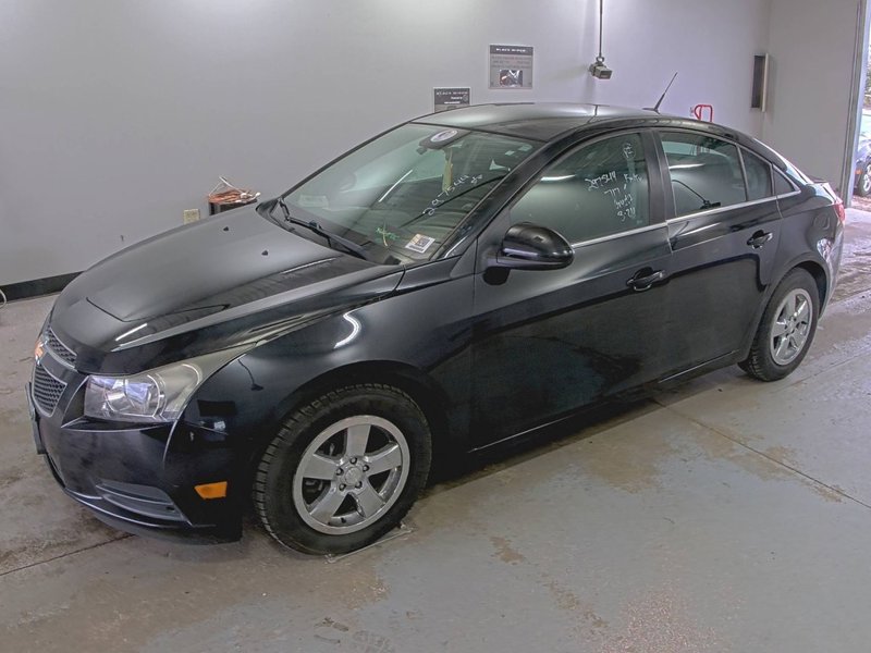 Used 2013 Chevrolet Cruze LT image 1
