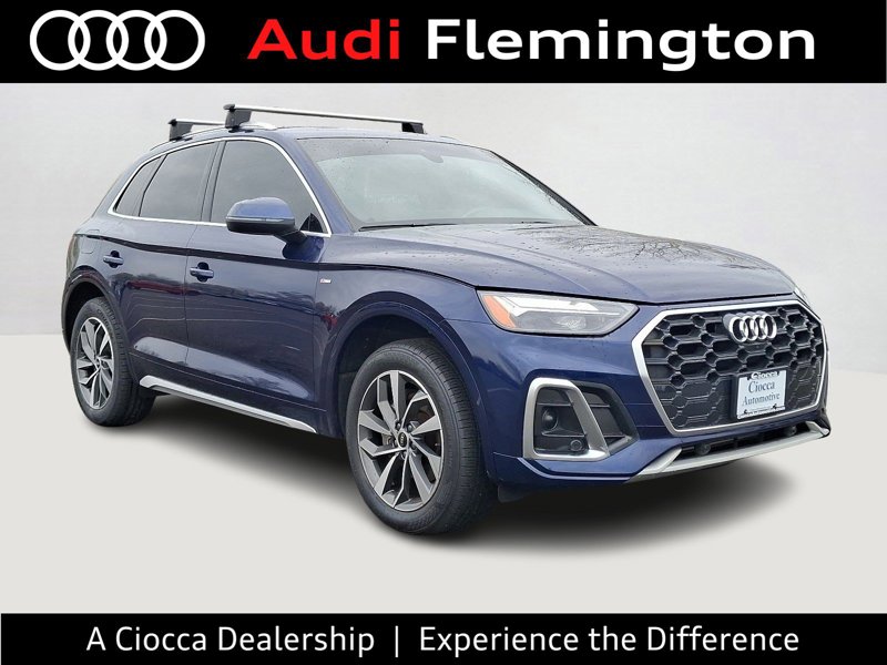 Certified 2022 Audi Q5 2.0T Premium Plus w/ Premium Plus Package image 1