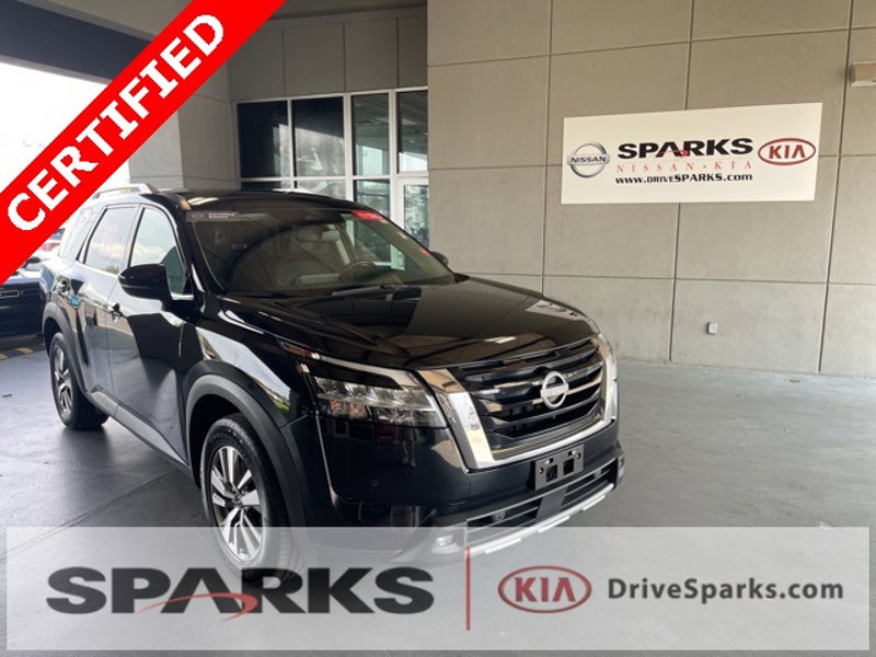 Certified 2022 Nissan Pathfinder SL image 1