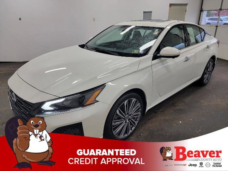 Certified 2023 Nissan Altima 2.5 SL image 1