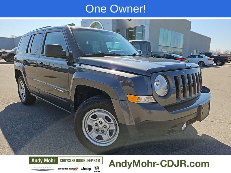 Used 2017 Jeep Patriot Sport image 1