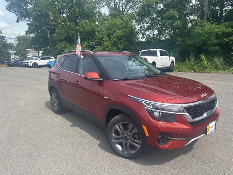 Certified 2023 Kia Seltos S image 1