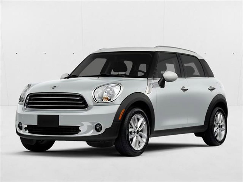 Used 2014 MINI Cooper Countryman image 1