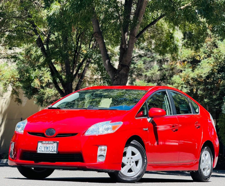 Used 2010 Toyota Prius Three image 1