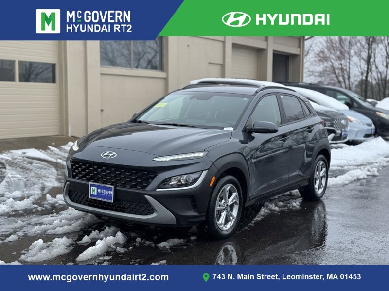 Certified 2022 Hyundai Kona SEL w/ Cargo Package image 1