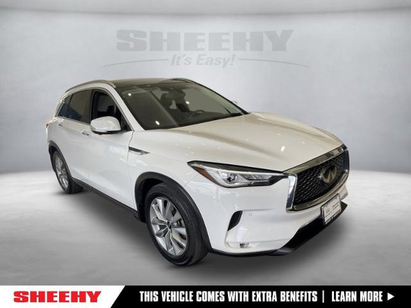 Certified 2021 INFINITI QX50 Essential w/ Convenience Package image 1