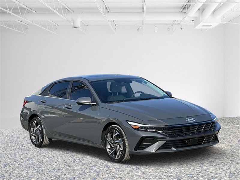 Certified 2025 Hyundai Elantra Limited image 1