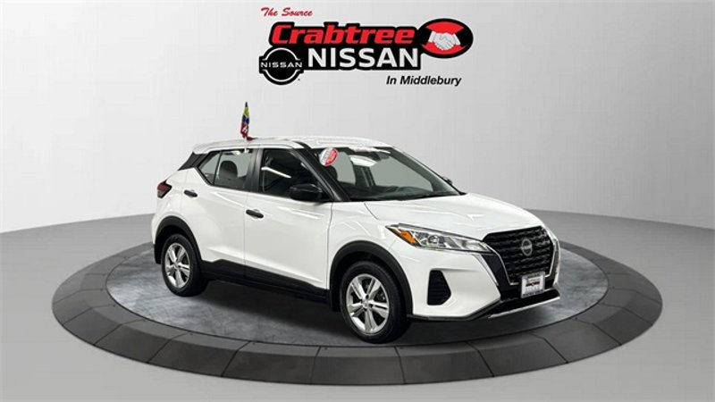 Certified 2022 Nissan Kicks S w/ Interior Electronics Package image 1