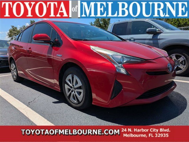 Used 2016 Toyota Prius Four image 1