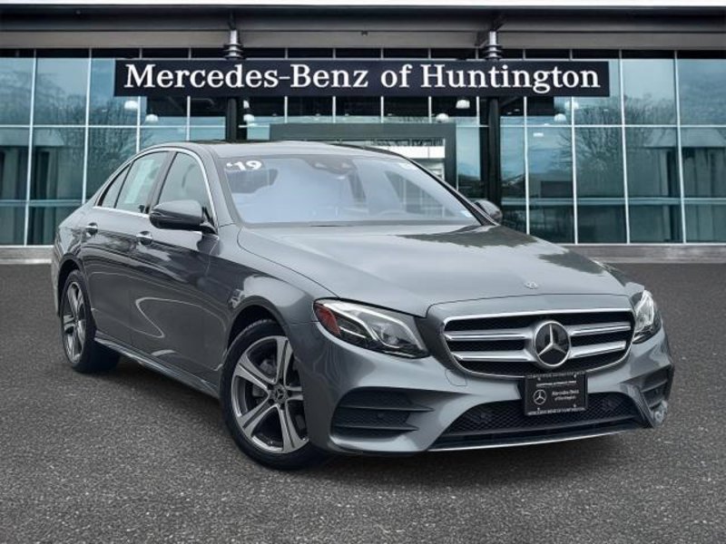 Certified 2019 Mercedes-Benz E 300 4MATIC image 1