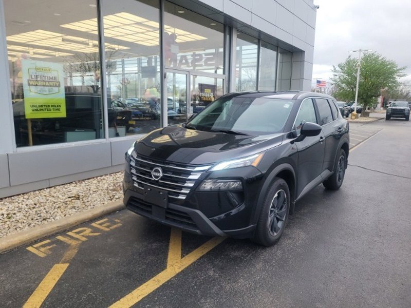 Certified 2024 Nissan Rogue SV image 1