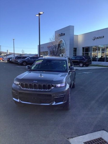 Certified 2021 Jeep Grand Cherokee L Limited image 1