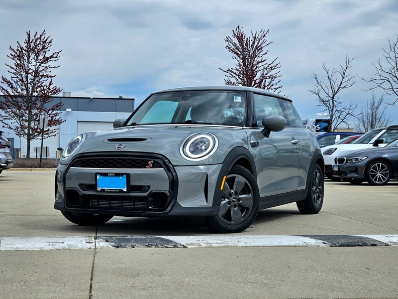 Certified 2022 MINI Cooper S image 1