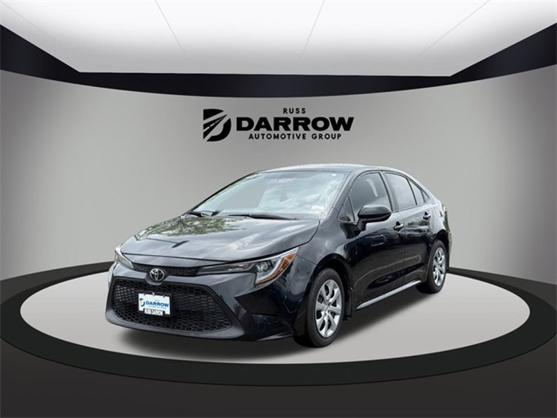 Used 2022 Toyota Corolla LE image 1