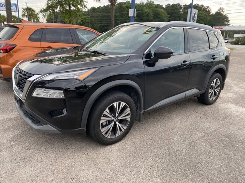 Used 2021 Nissan Rogue SV w/ Premium Package image 1