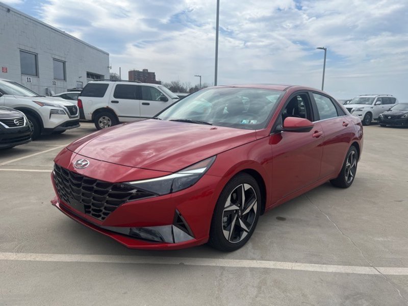 Certified 2022 Hyundai Elantra Limited image 1