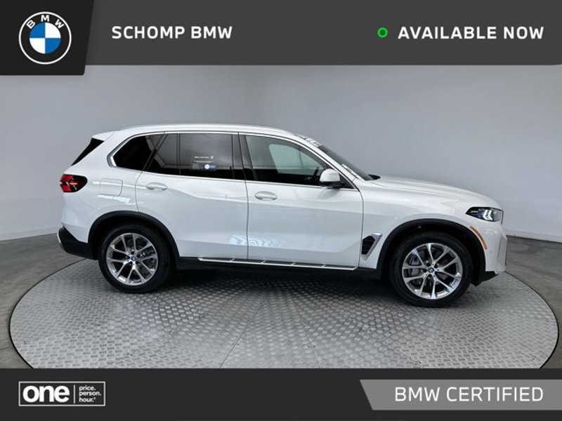 Certified 2025 BMW X5 xDrive50e image 1