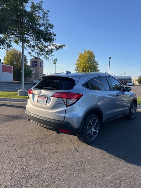 Used 2022 Honda HR-V EX-L image 1