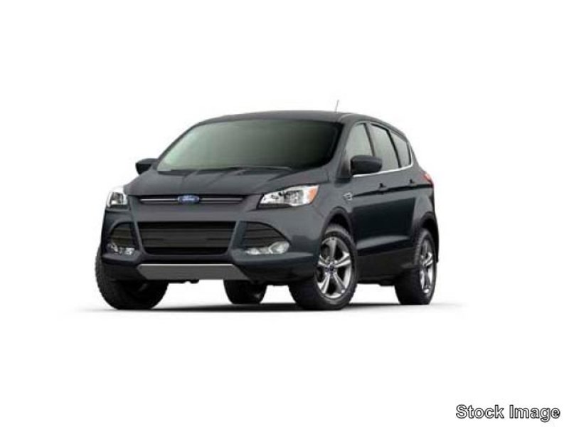 Used 2015 Ford Escape SE w/ Equipment Group 201A image 1