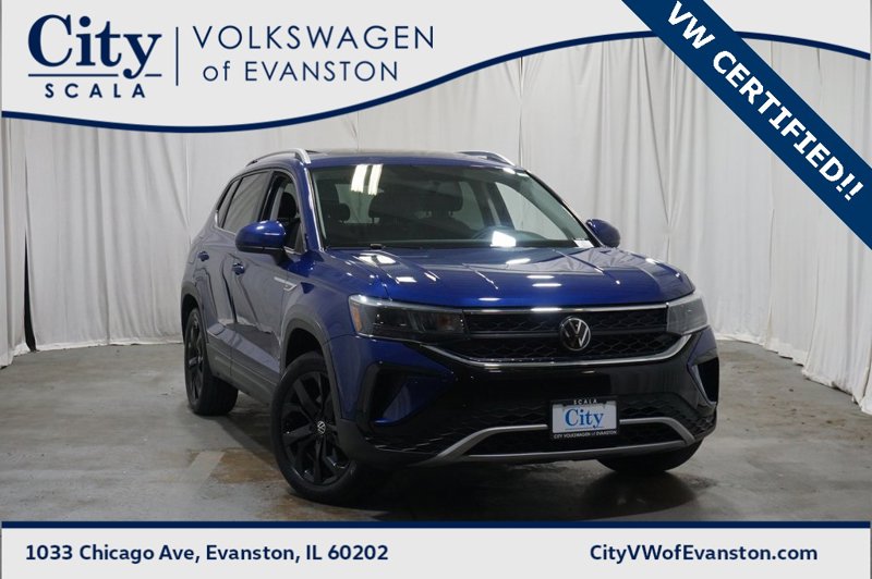 Certified 2022 Volkswagen Taos SE image 1