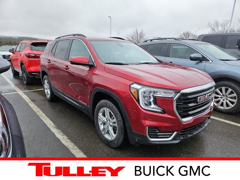 Certified 2023 GMC Terrain SLE w/ Driver Convenience Package image 1