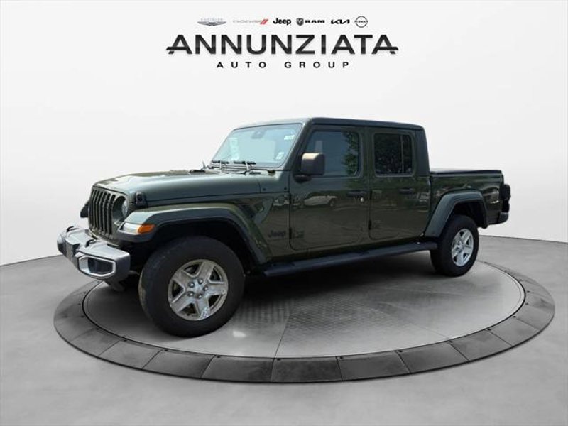 Certified 2022 Jeep Gladiator Sport image 1