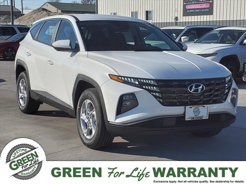 Certified 2024 Hyundai Tucson SE image 1