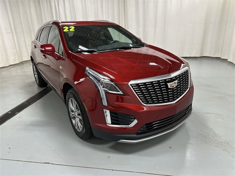 Certified 2022 Cadillac XT5 Premium Luxury image 1