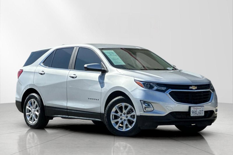 Used 2021 Chevrolet Equinox LT w/ LPO, Floor Liner Package image 1