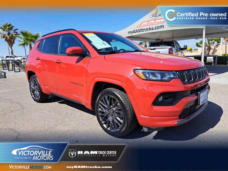 Certified 2023 Jeep Compass Limited image 1