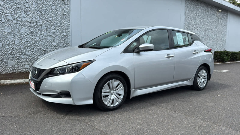 Certified 2022 Nissan Leaf S image 1
