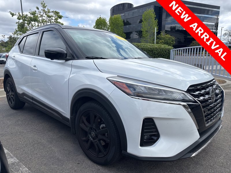 Used 2021 Nissan Kicks SR w/ SR Premium Package image 1