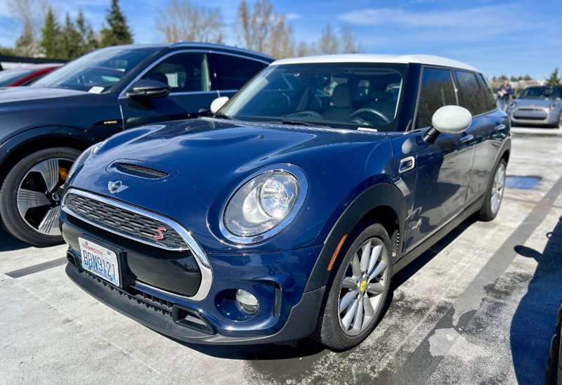Used 2017 MINI Cooper Clubman S image 1