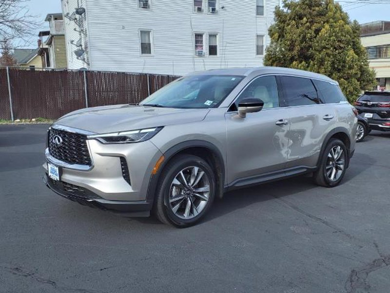 Certified 2023 INFINITI QX60 Luxe image 1