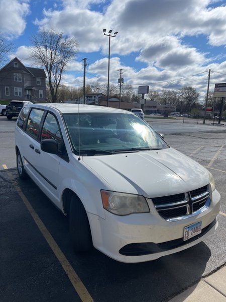 Used 2012 Dodge Grand Caravan image 1