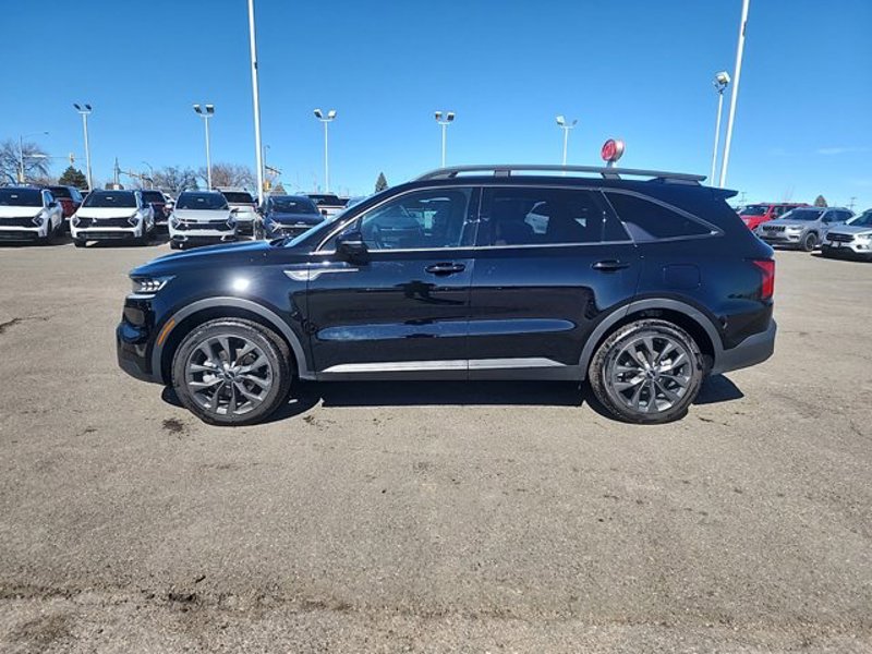 Certified 2023 Kia Sorento SX Prestige image 1