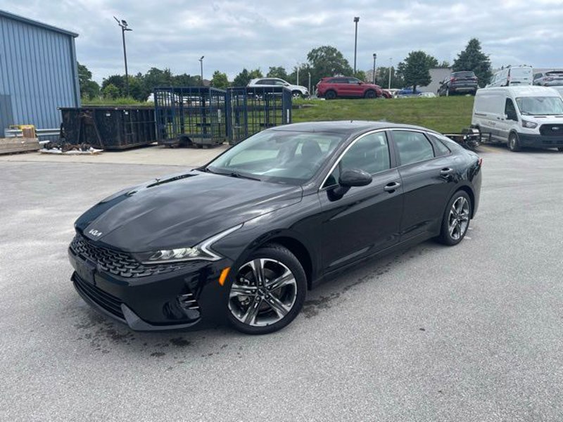 Used 2022 Kia K5 LXS image 1
