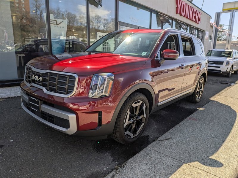 Certified 2024 Kia Telluride S w/ S Sunroof Package image 1