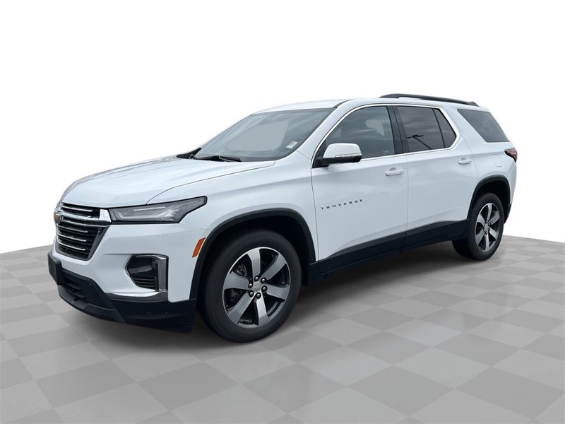 Certified 2023 Chevrolet Traverse LT w/ LT Premium Package image 1