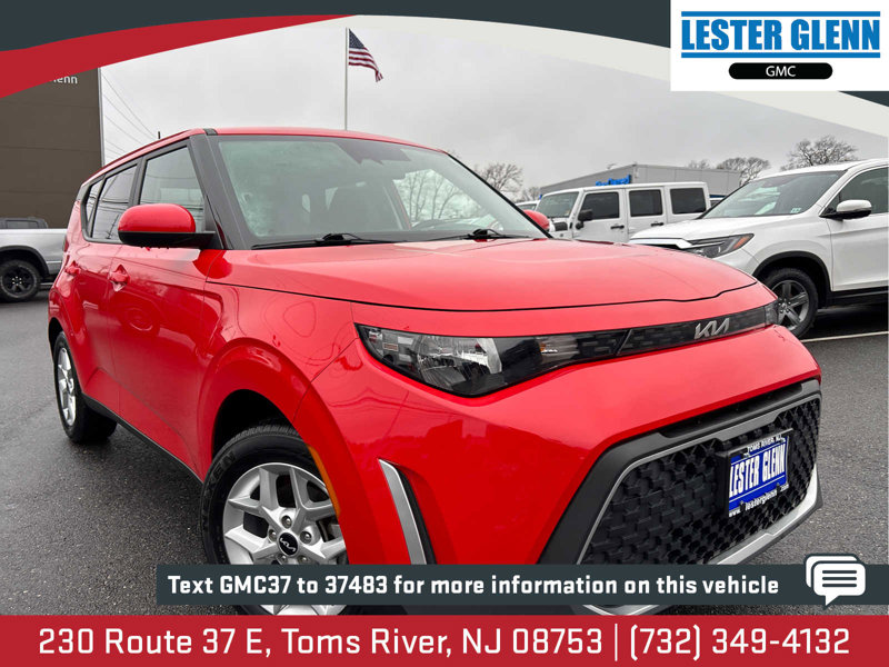 Used 2023 Kia Soul LX w/ LX Technology Package image 1